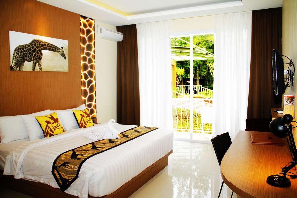 Royal Safari Garden Resort And Convention Bogor Pokoj fotografie