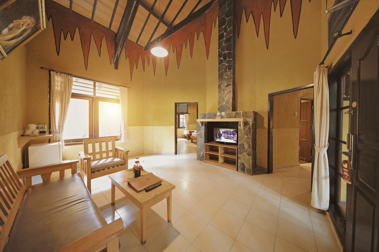 Royal Safari Garden Resort And Convention Bogor Pokoj fotografie